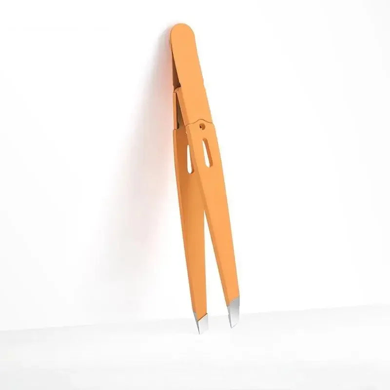 MR.GREEN Stainless Steel Eyebrow Tweezers — Slanted Tip